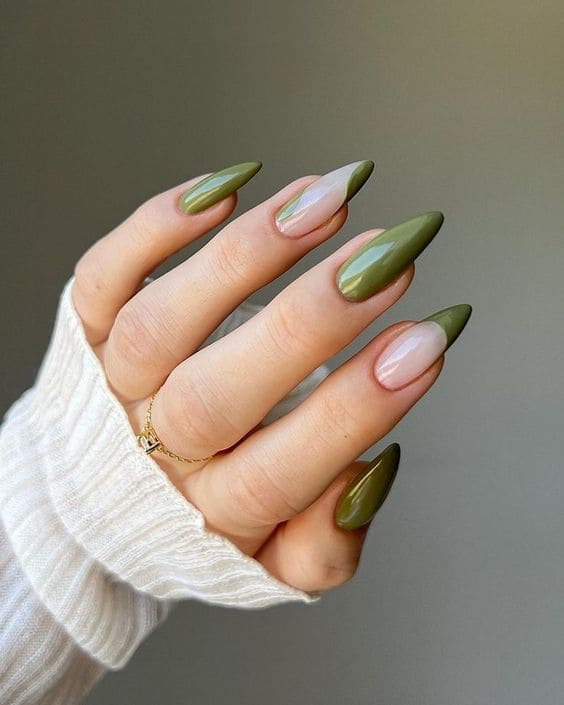 Delicate Fall Nail Art