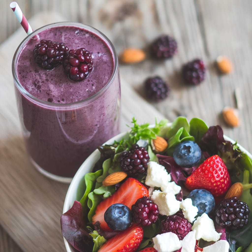 Delicious Ways to Eat Mulberries for Skin Health
