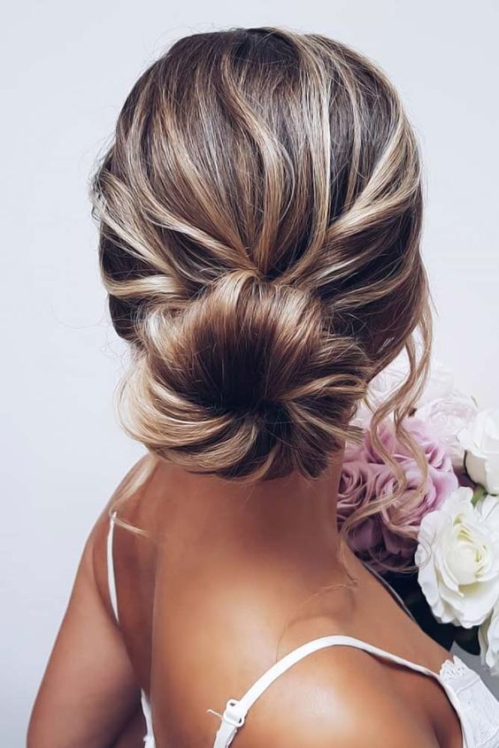 Donut Bun Hairstyles