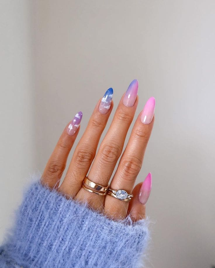  Dreamy Vibe Manicure