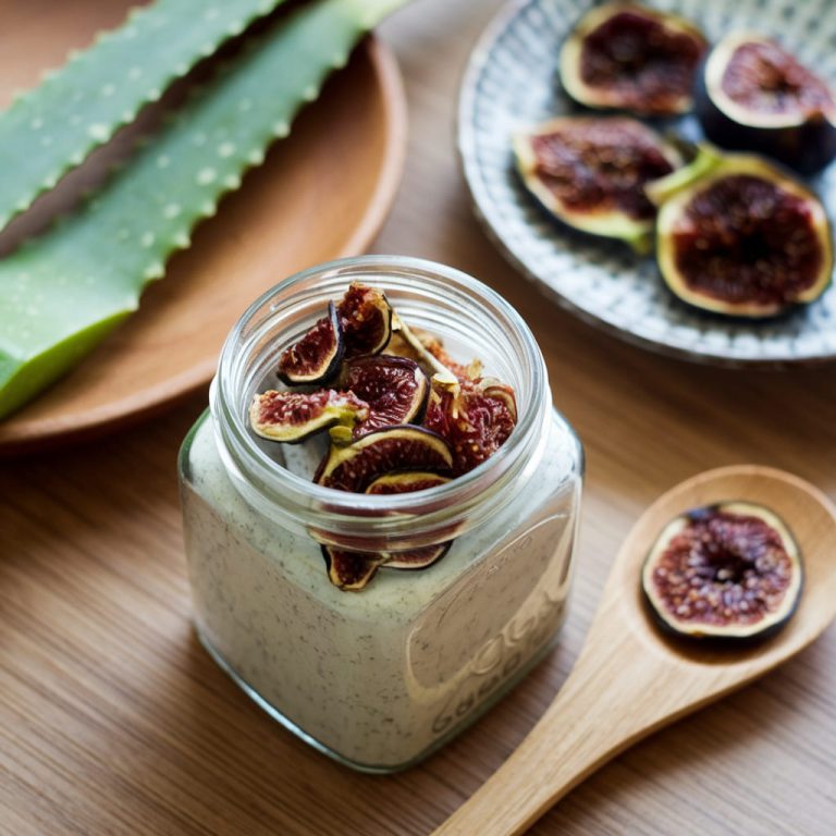 Dried Fig and Aloe Vera Body Scrub