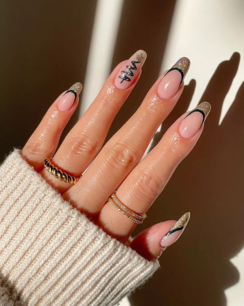  Easy Green Holiday Nails