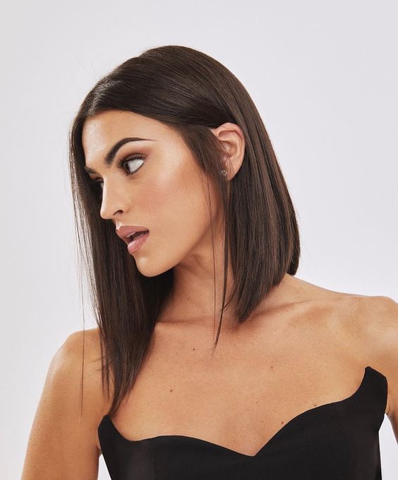  Easy Work Hairstyles: Straight Bob