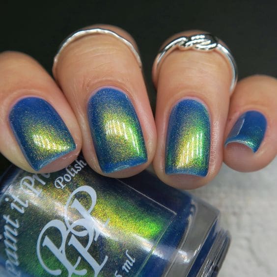 Enchanting Aurora Nail Look