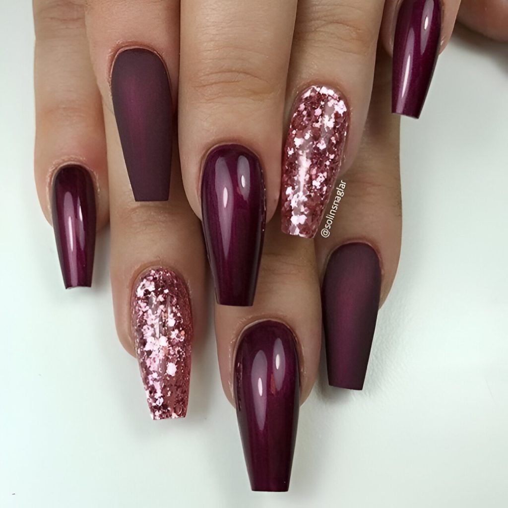 Fall Glitter Vampy Nails