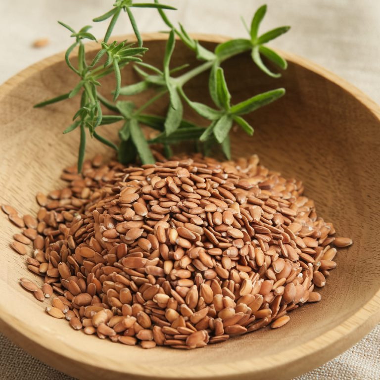  Flaxseed Tea Is the Skincare Wonder You’ve Been Waiting For