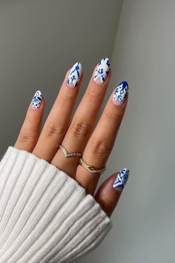 Floral Porcelain Acrylic Nail Set