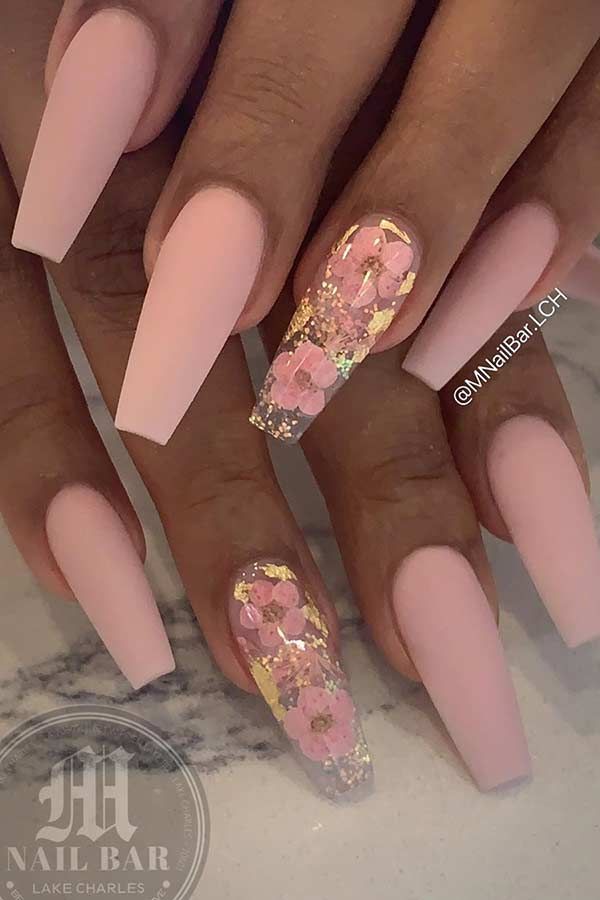  Floral Short Acrylic Coffin Nails