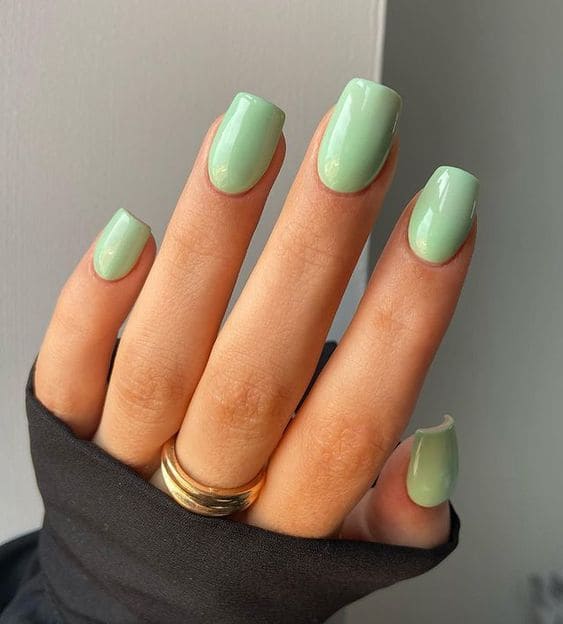 Fresh Mint Nails