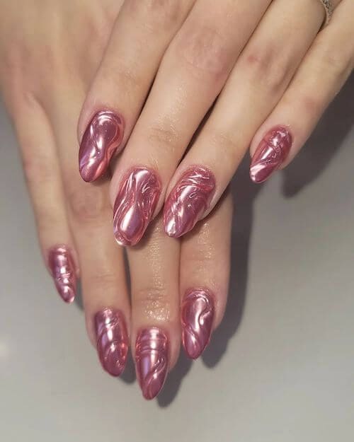 Funky Metallic Finish On Nails3