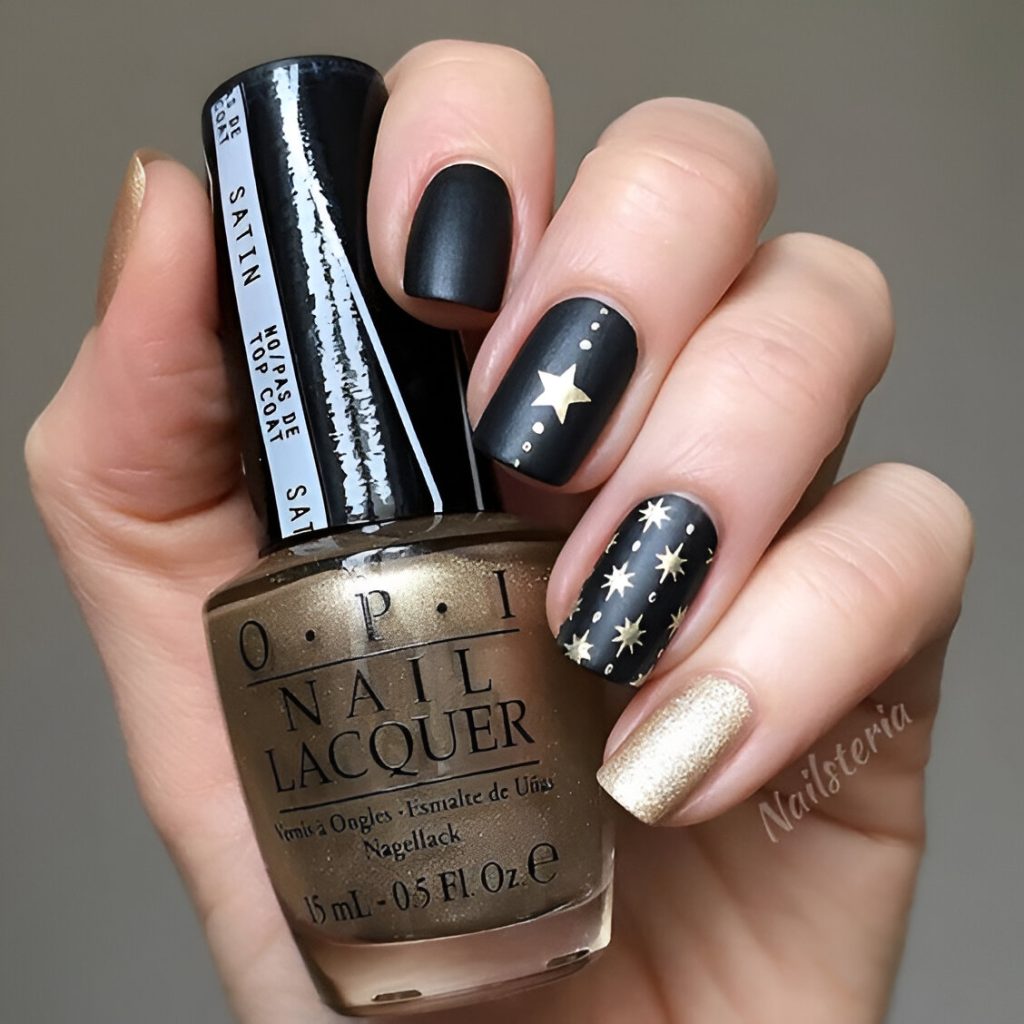 Glam Black Nails