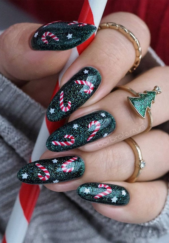 Glittered Festive Manicure Ideas