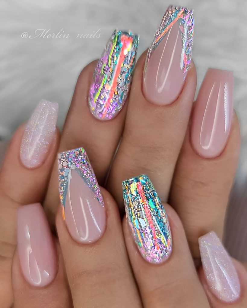 Glittered Festive Manicure Ideas