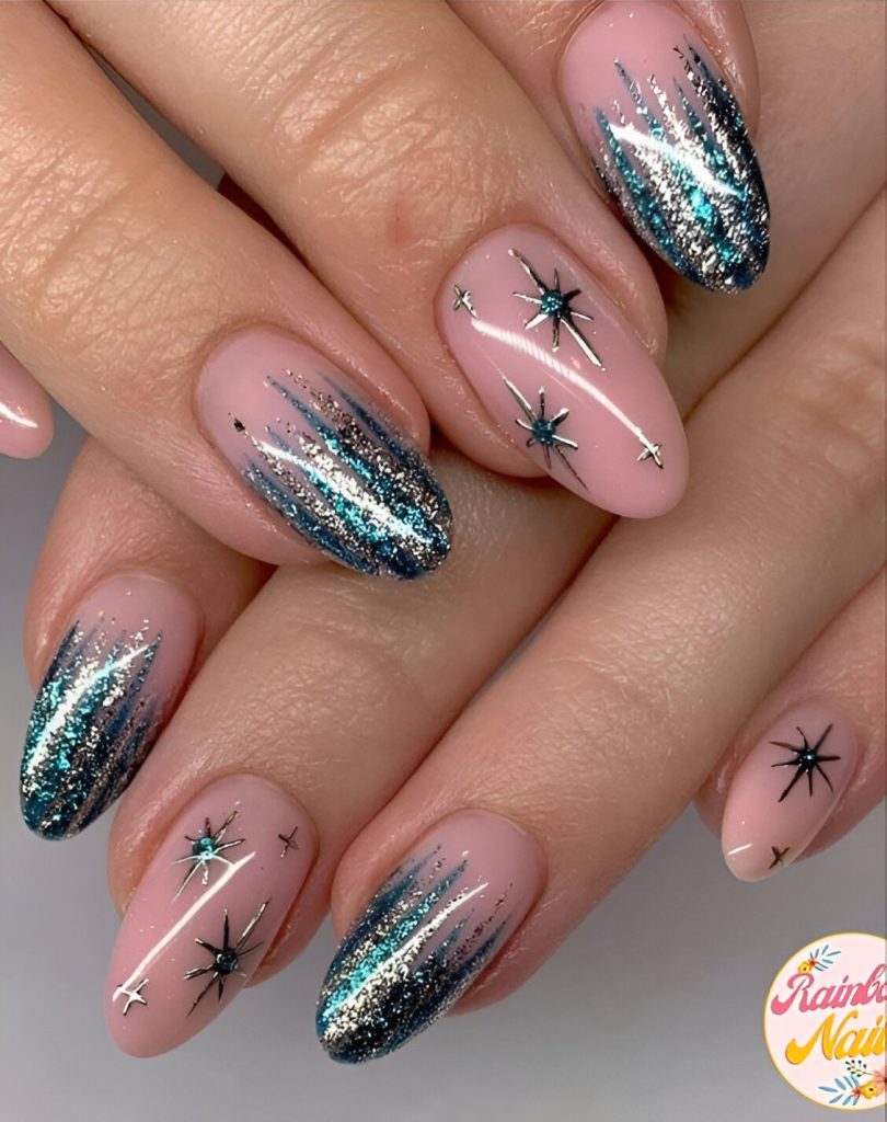 Glittered Festive Manicure Ideas