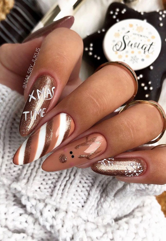 Glittered Holiday Manicures