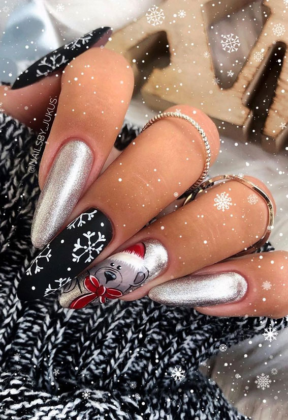 Glittered Holiday Manicures