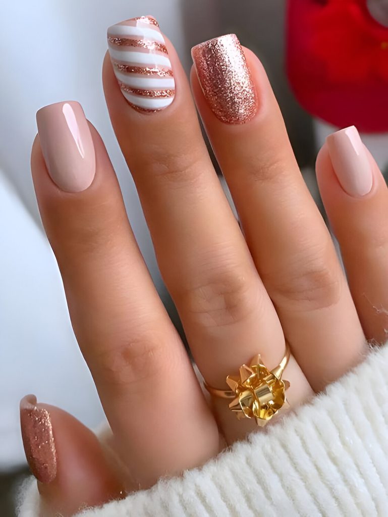 Glittered Nails For Holiday