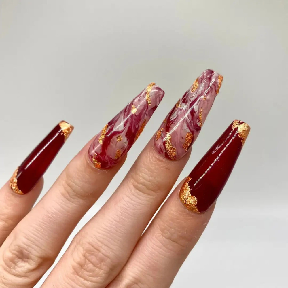 Gold Glitter Nails