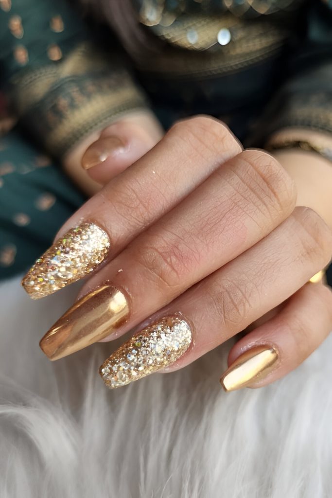 Gold New Year Manicures