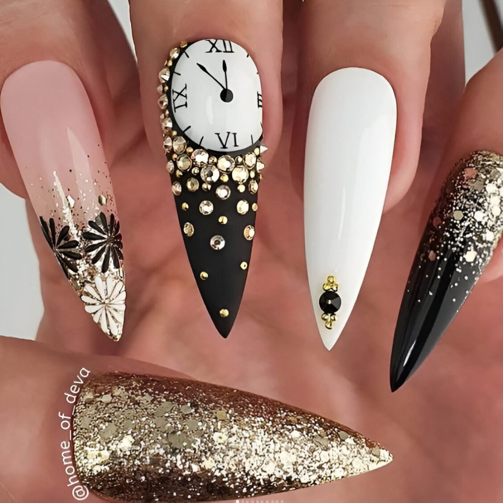 Gold New Year Nails