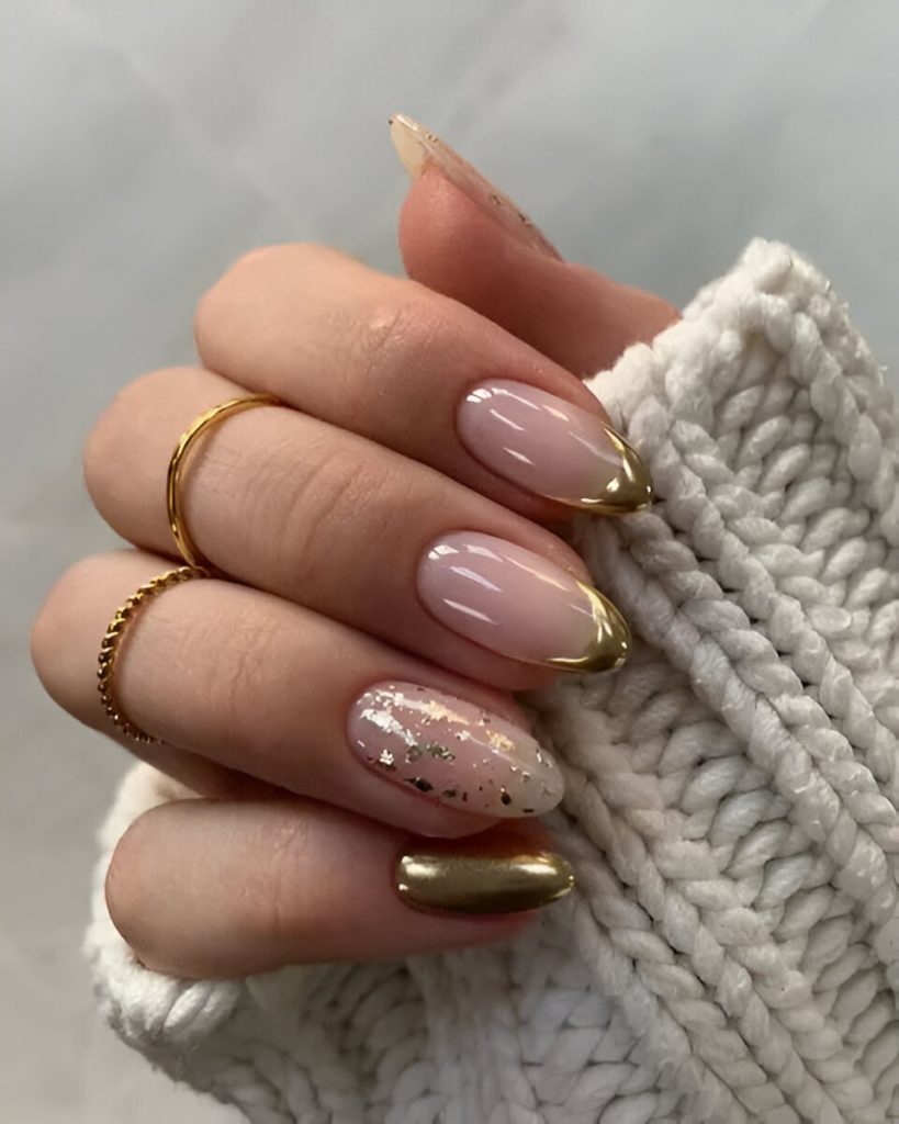  Gold New Year Nails