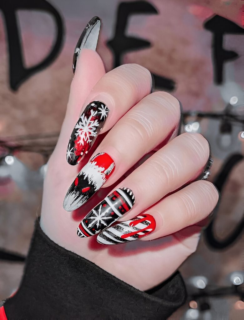 Goth Christmas Nails