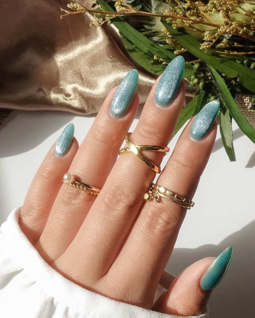 Green Holiday Nails