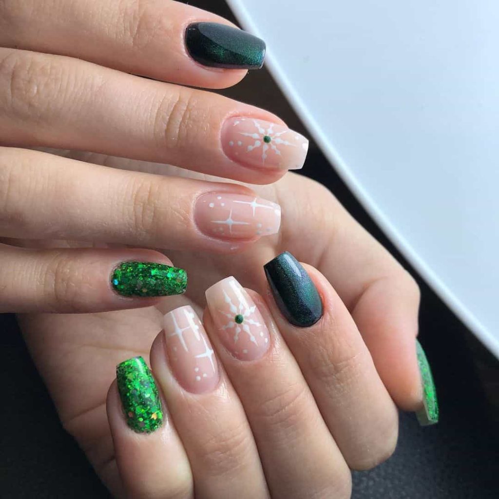 Green Holiday Nails