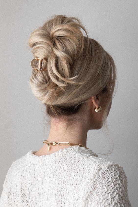 Hair Twist With Claw Clips