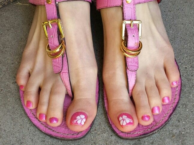 Hibiscus Pedicure