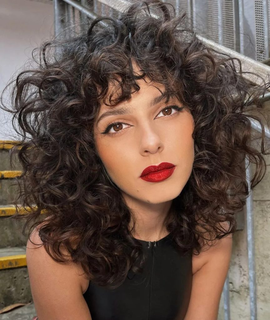 Kinky-Curls Bob