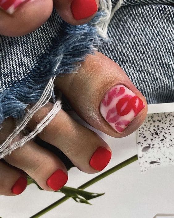 Kiss Mark Pedicure