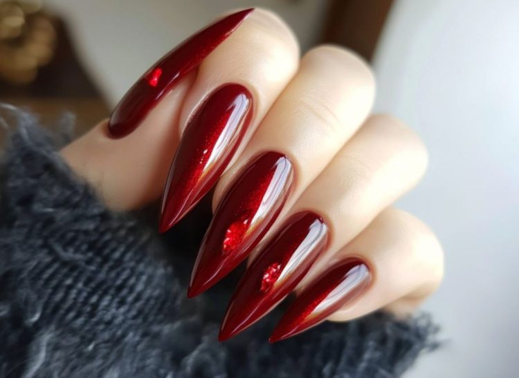 50+ Long Stiletto Nails That Can Channel Your Sassy Side