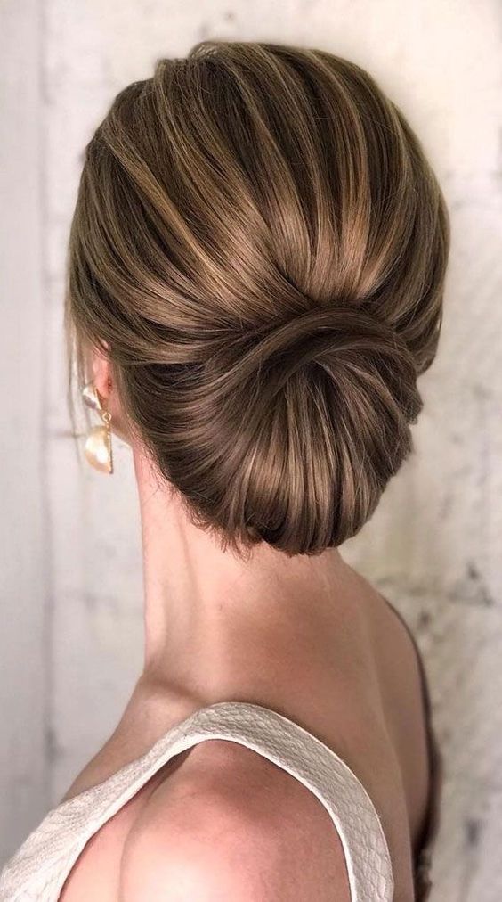 Low Chignon