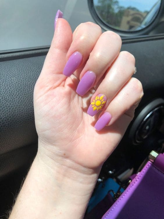 Manicure Inspired By Rapunzel