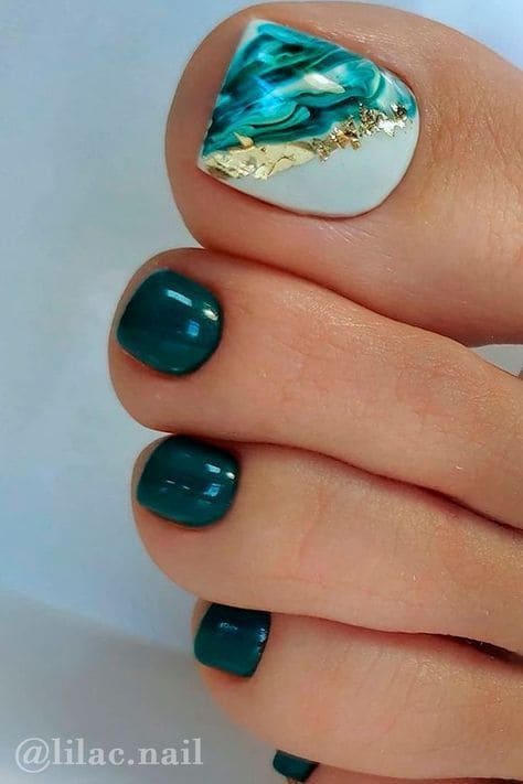 Marble Toe Nail Art