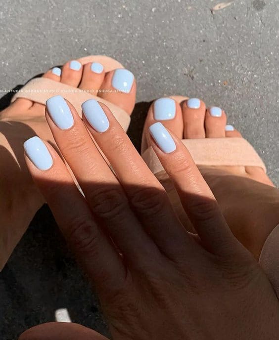 Matching Manicure and Pedicure