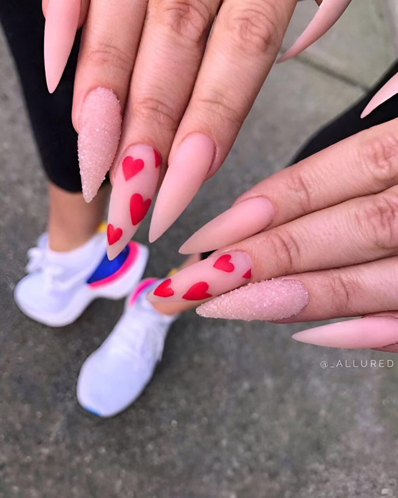  Matte Heart-Themed Nails