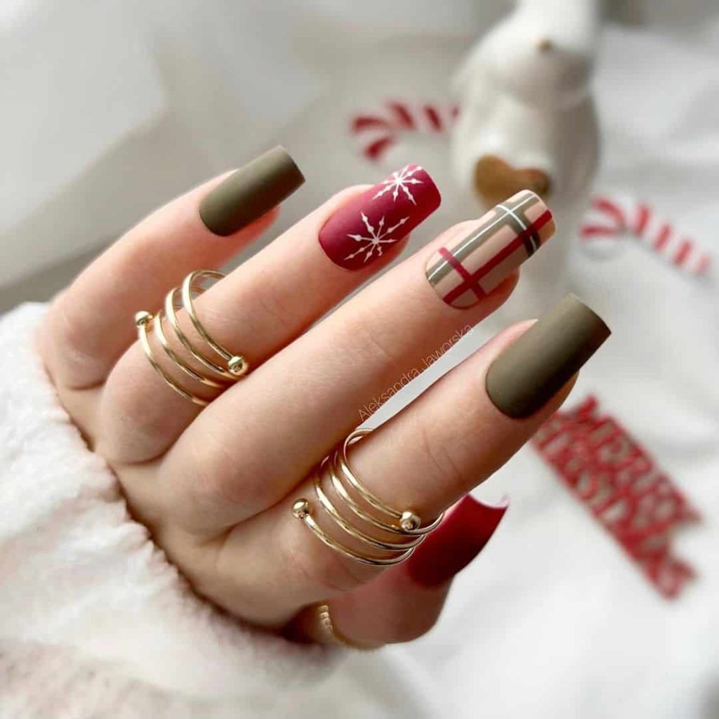 Matte Square Nails