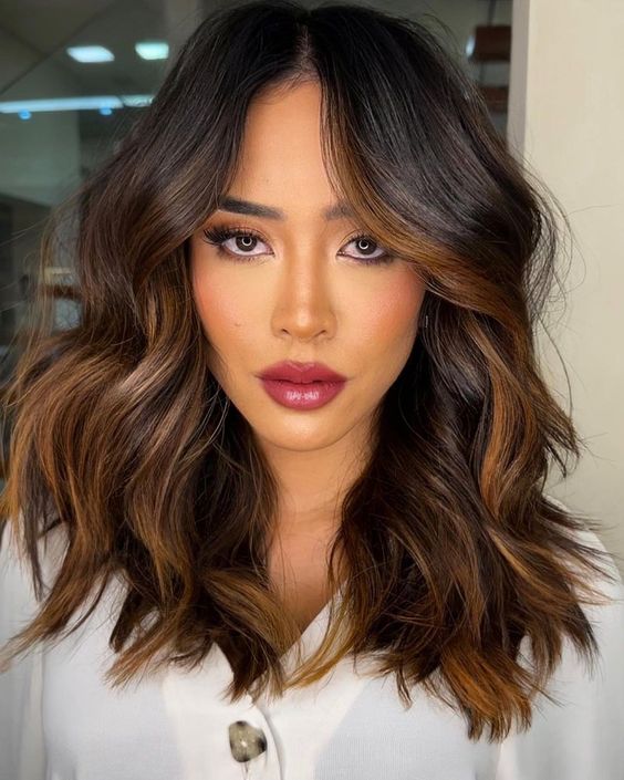 Middle-Part Lob Brunette