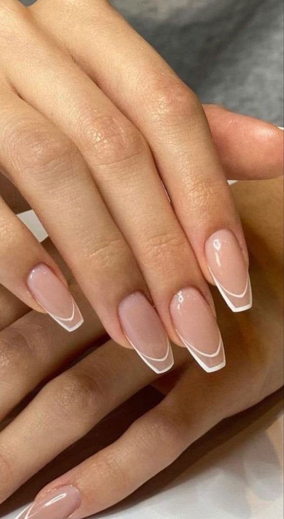 Minimalistic French Tips