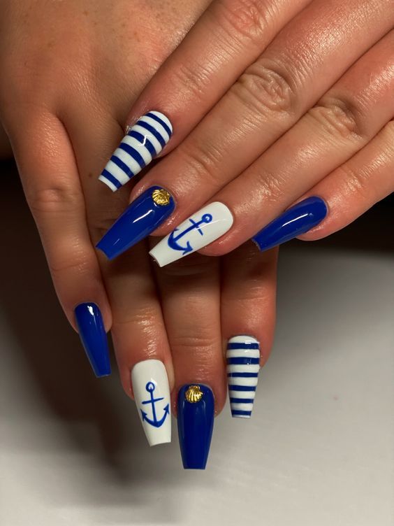 Nautical Beach Nail Ideas
