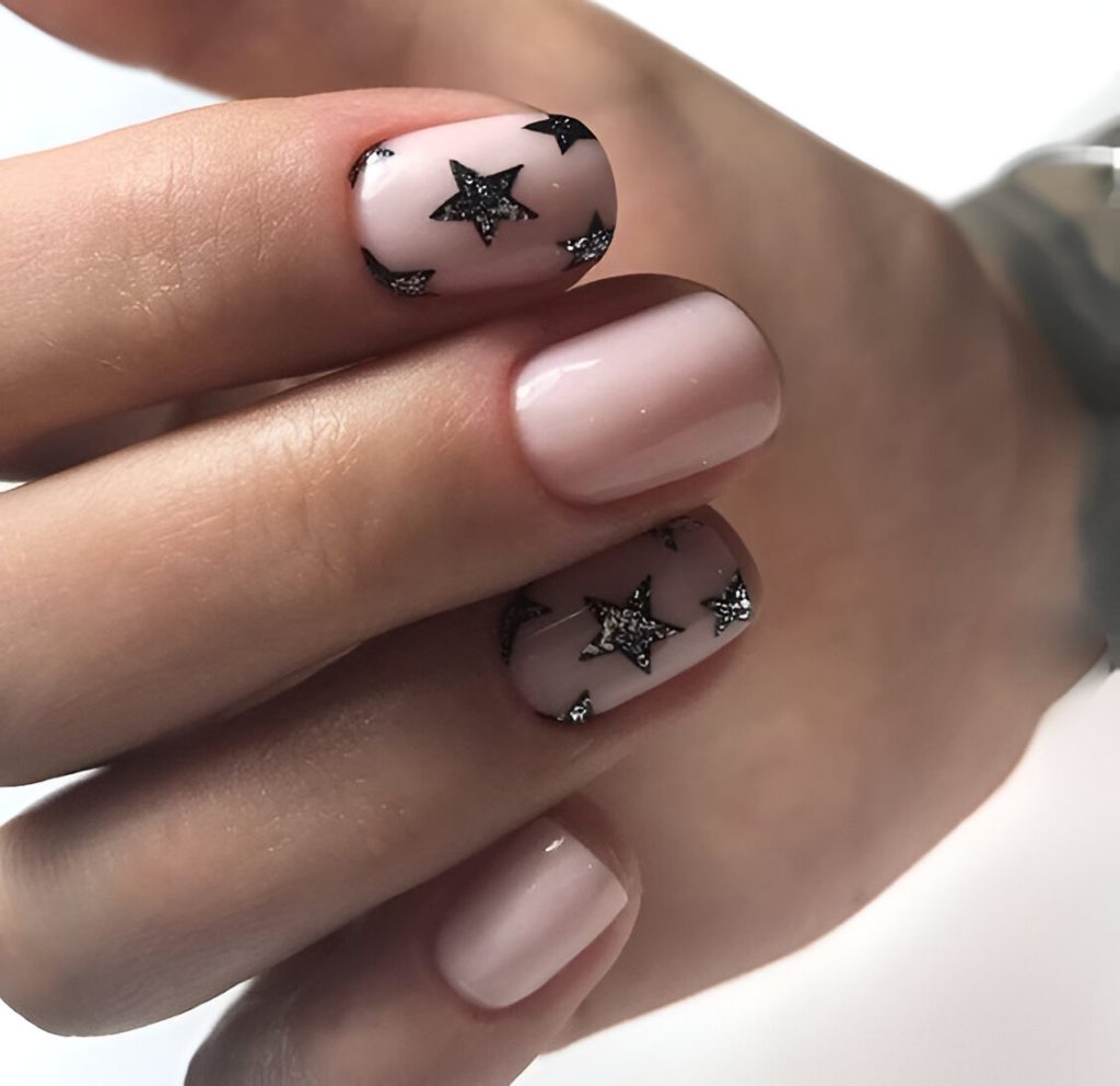  Pastel Manicures