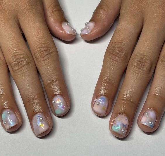 Pearl Short Mani