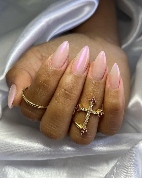 Pearlescent Nude Mani