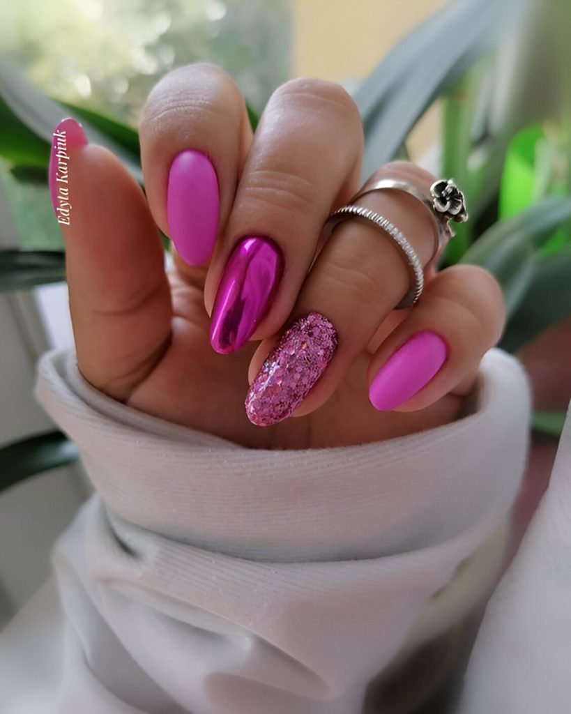  Pink Glitter Nail Designs