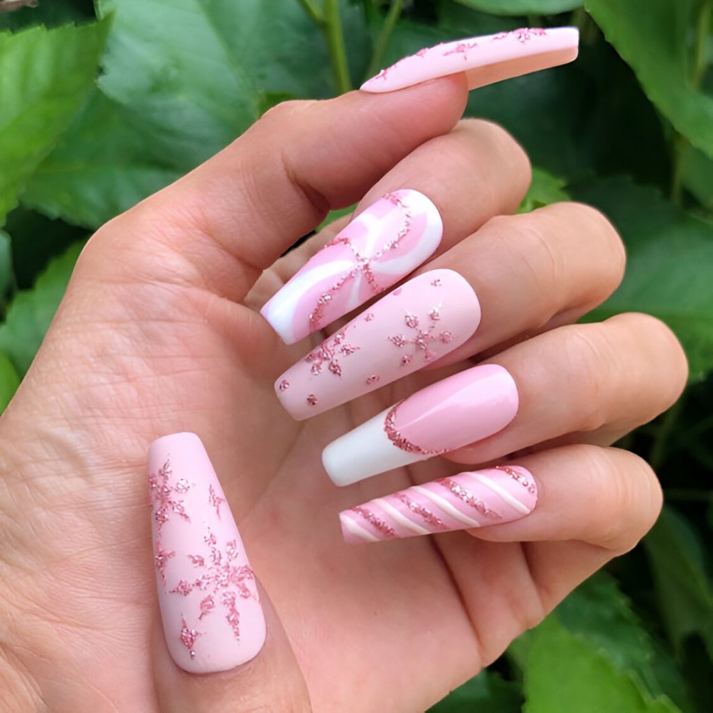 Pink Winter Manicures