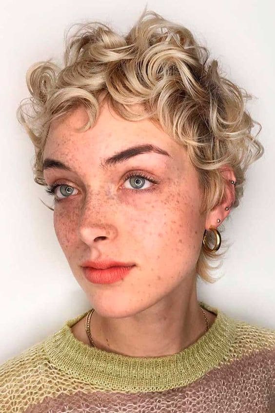 Pixie Cut for Curly Blonde Hairstyles