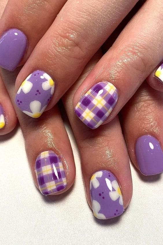 Plaid Nails