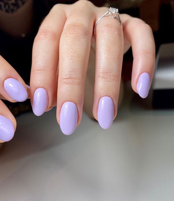 Plain Pastel Nail Ideas4